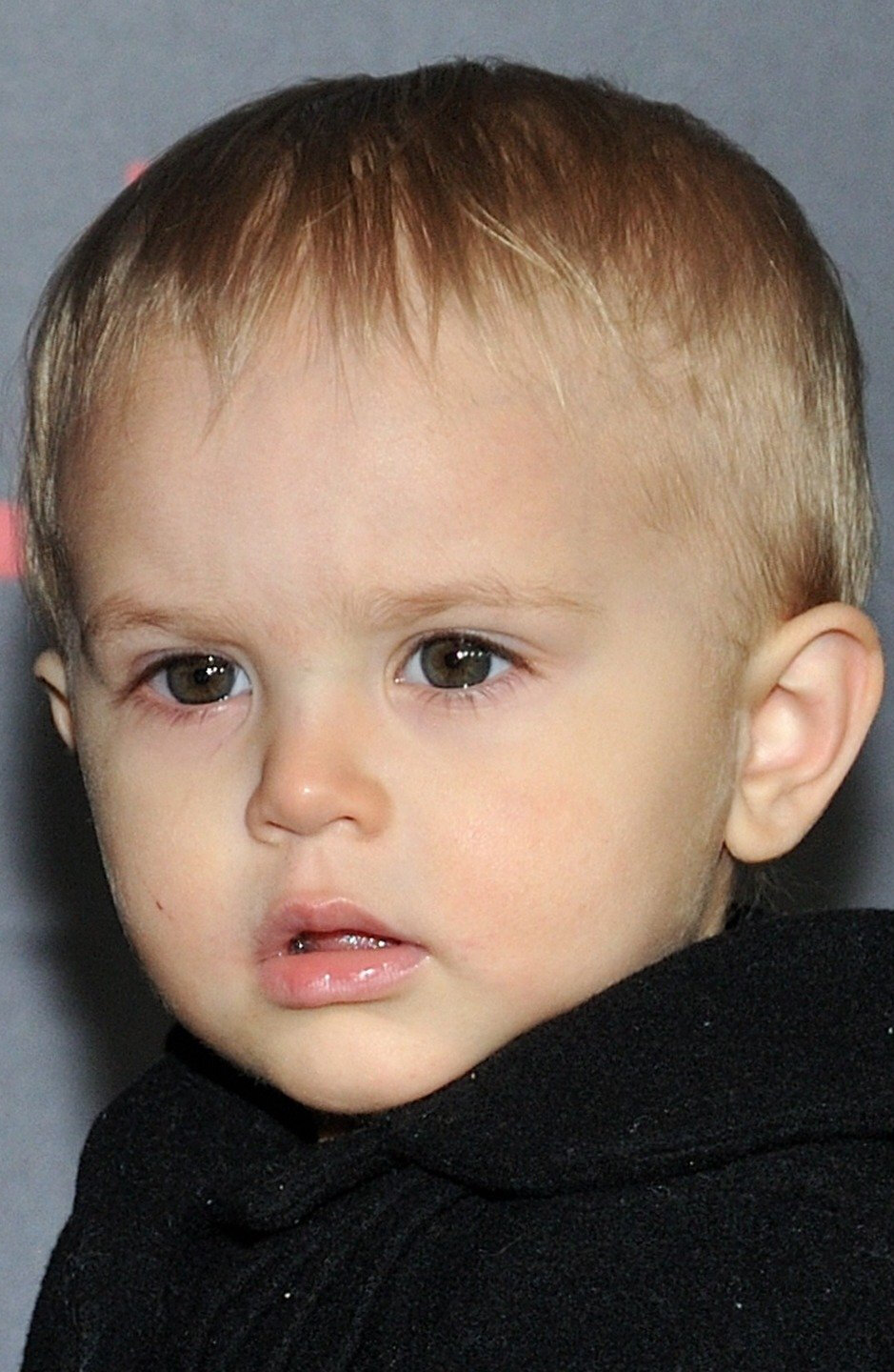 фото Пресли Смит