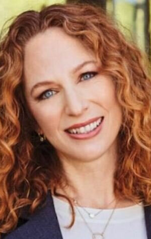 фото Сара Финн