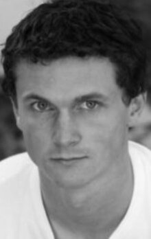 фото Bruce Godfree