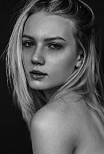 фото Эмили Руль