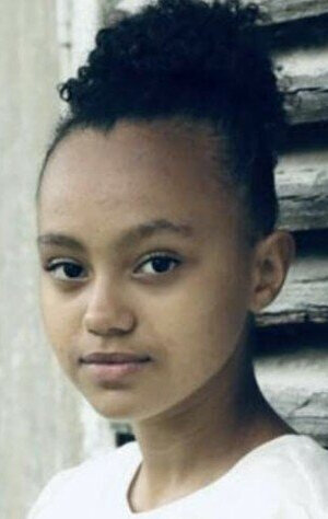 фото Индия Браун