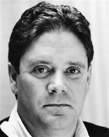 фото Николас Хатчисон