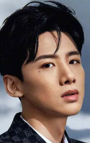 фото Бай Цзинтин