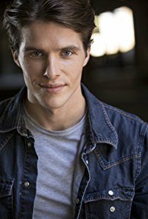 фото Justin West