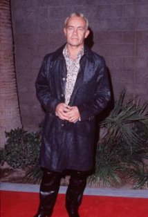 фото Берни Топен