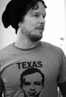 фото Джои Гибсон