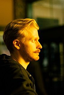 фото Josh Daniel Taylor