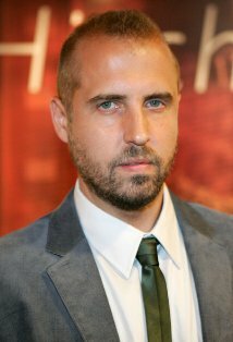 фото Джош Крук