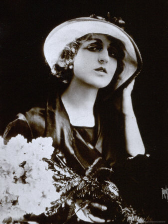 фото Пина Меникелли