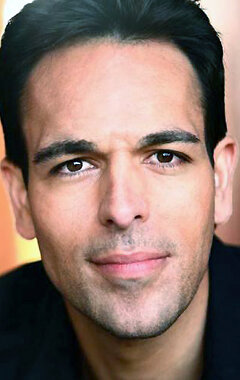 фото Т.Дж. Рамини