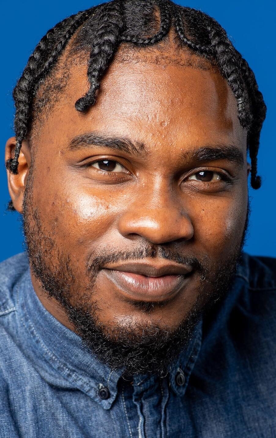 фото Тадж Вонс