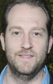 фото Мэйсон Новик