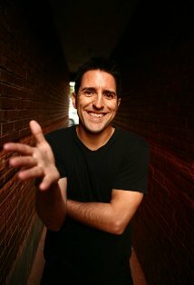 фото Джо Эрнандес-Кольски