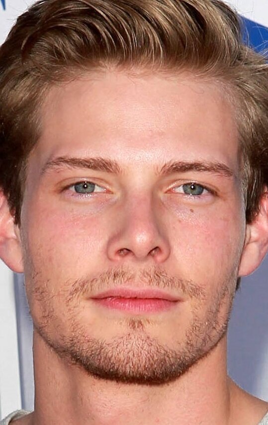 фото Хантер Пэрриш