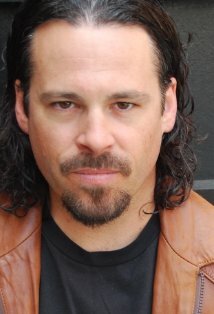 фото Майкл Рене Уолтон