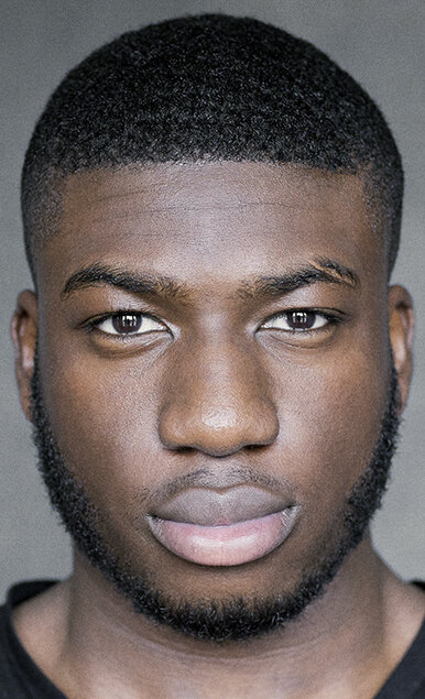 фото Лоуренс Нагуэ