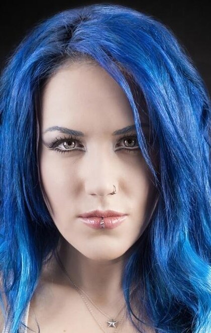 фото Алисса Уайт-Глаз