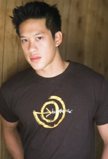 фото Леонард У