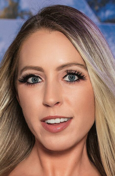 фото Brooke Summers