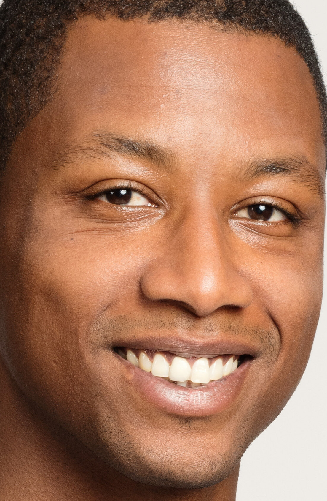 фото Романо Хэйнс