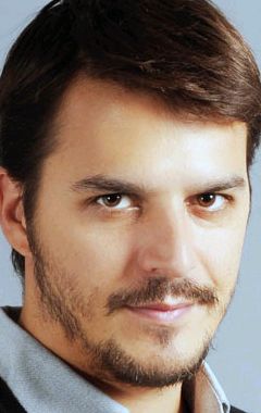 фото Мехмет Гюнсюр