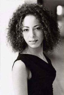 фото Инес Буханми