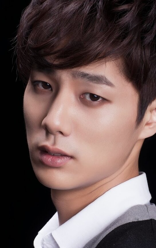 фото Ян Хак-чин