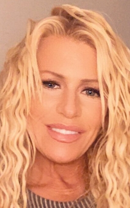 фото Джина Уэст