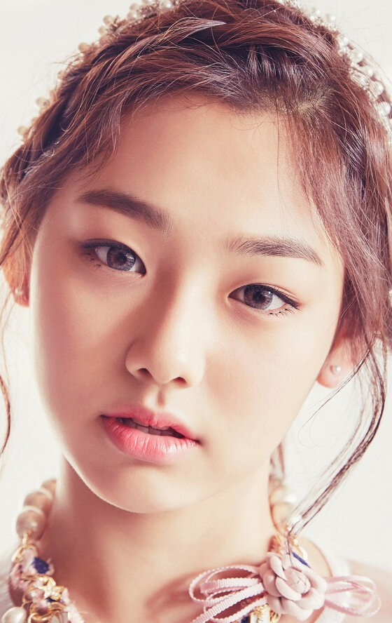 фото Кан Ми-на