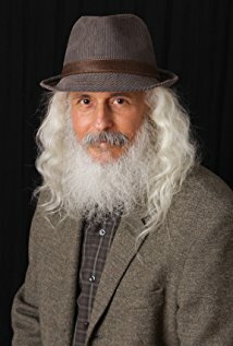 фото James Goi Jr.