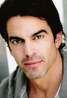 фото Хейден Адамс