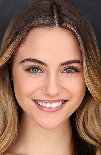 фото Шарлотта МакКи