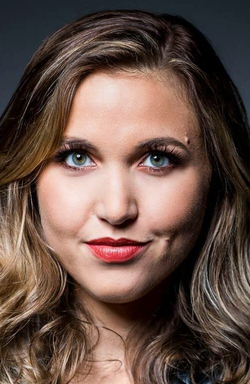 фото Тейлор Томлинсон