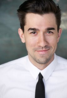 фото Стефен Бьюкэнэн