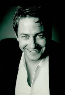 фото Ли Камерон