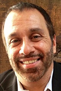 фото Роберт Агели