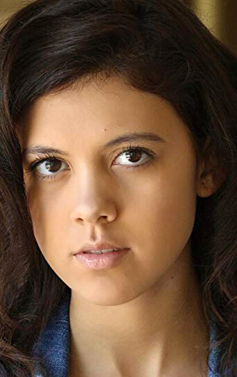 фото Моника Мэтис