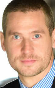 фото Алекс Коллинз