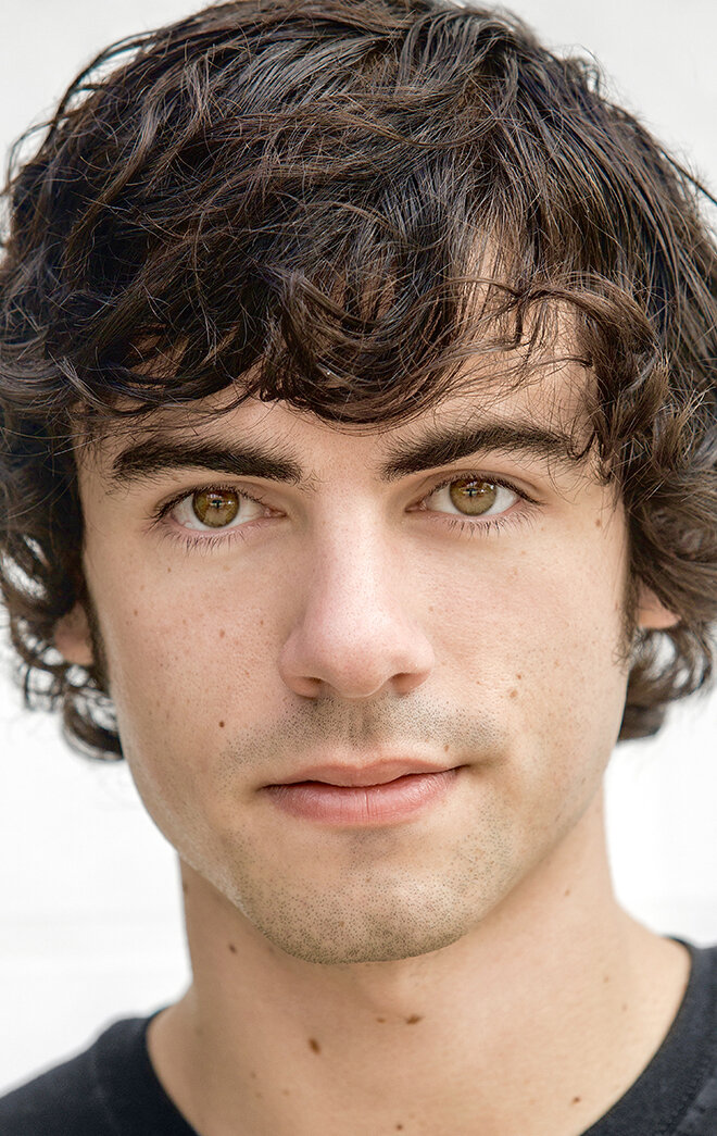 фото Роби Аттал