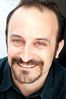 фото Уэйн Грэйсон