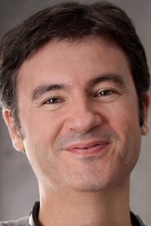 фото Альваро Рон