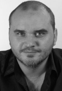 фото Манго МакКэй