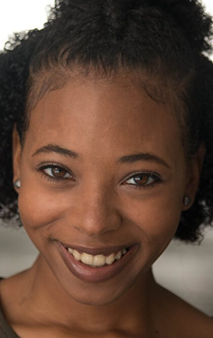 фото Quinceé Kaya Dill