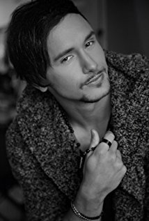 фото Бэррет Коутс