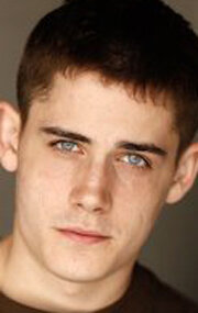 фото Адам Батчер