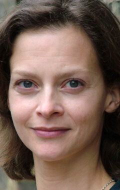 фото Джули Кокс