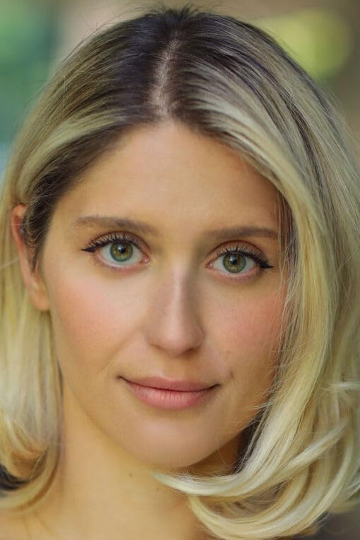 фото Ally Battaggia