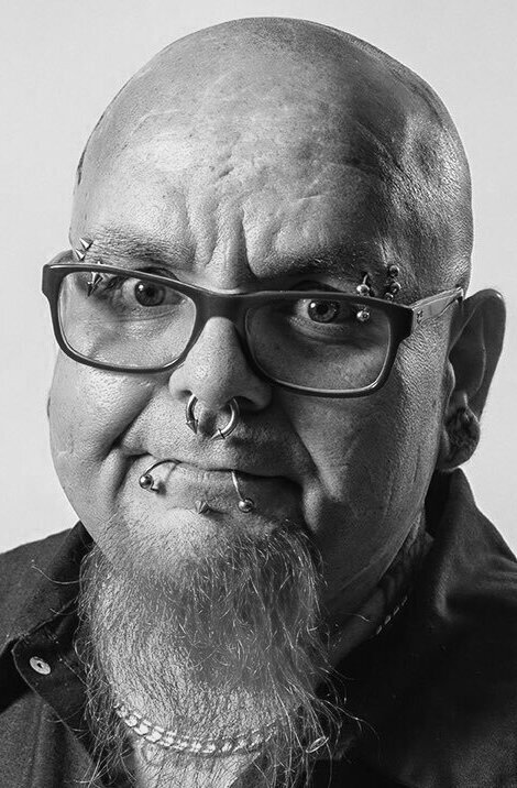 фото Суприм