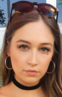 фото Elsie Hewitt