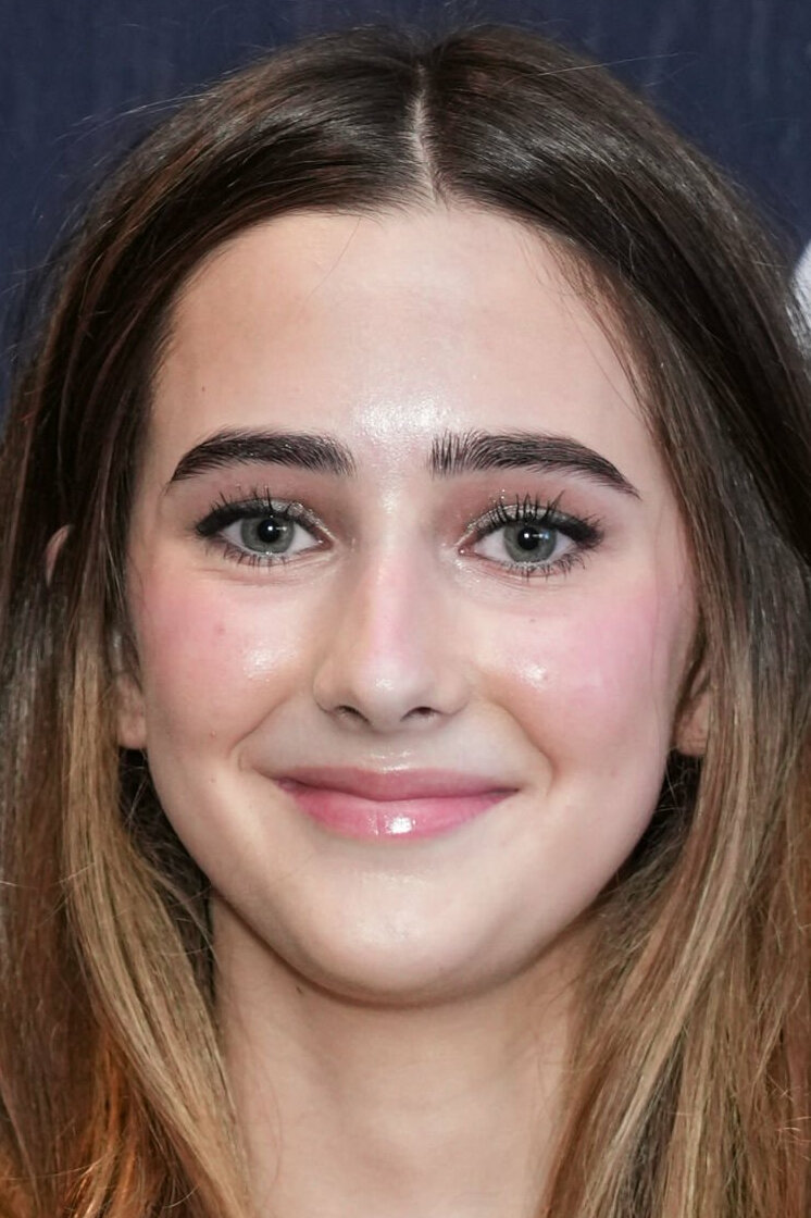 фото Кэролайн Фальк